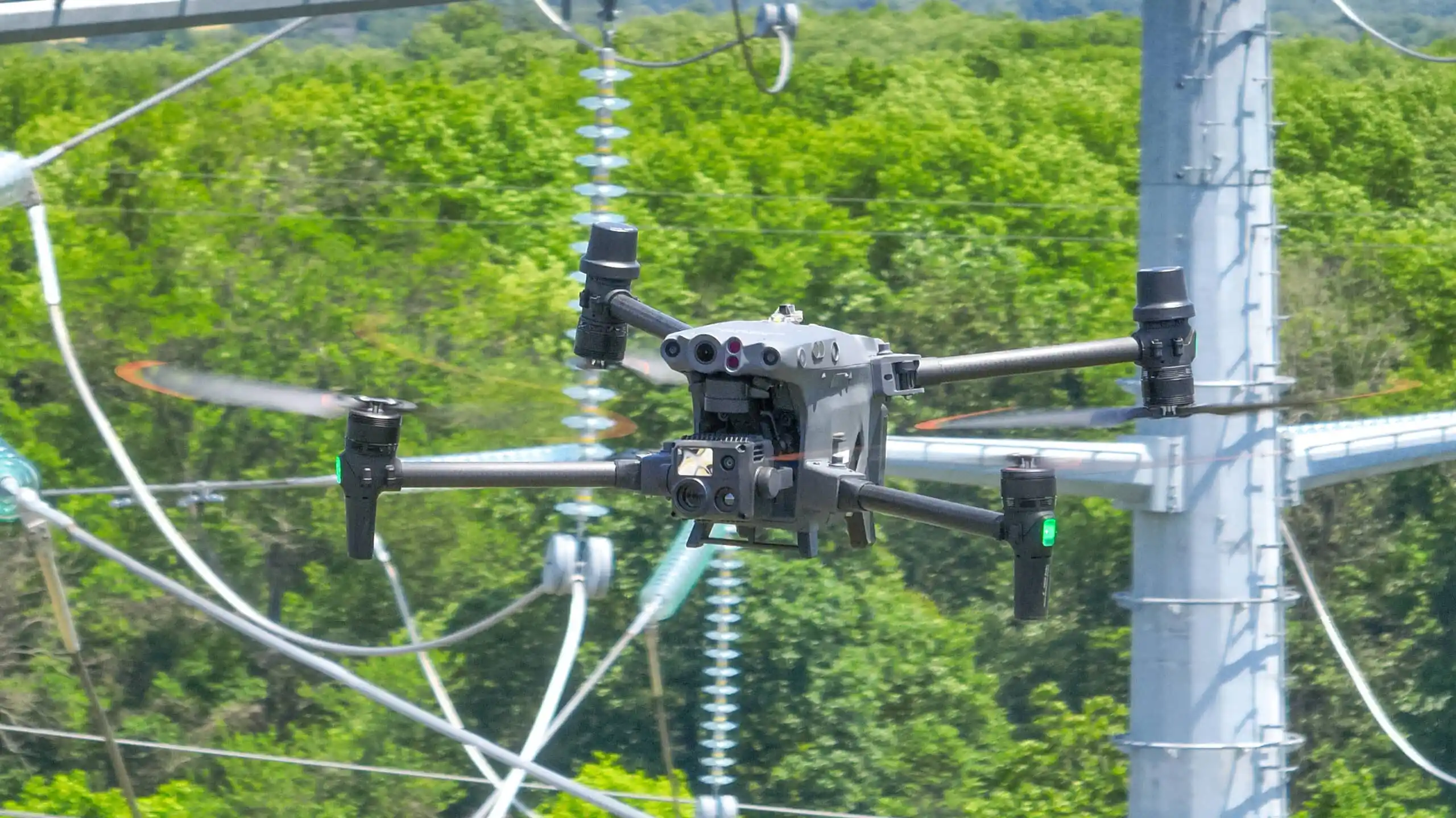 UAV không có camera nhiệt